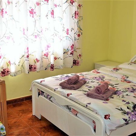 Apartament Lira Larnaca Zewnętrze zdjęcie